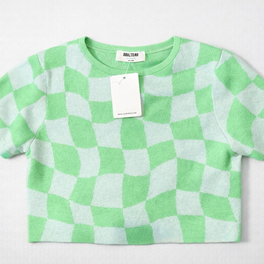 Double Zero Green Checkered Sweater